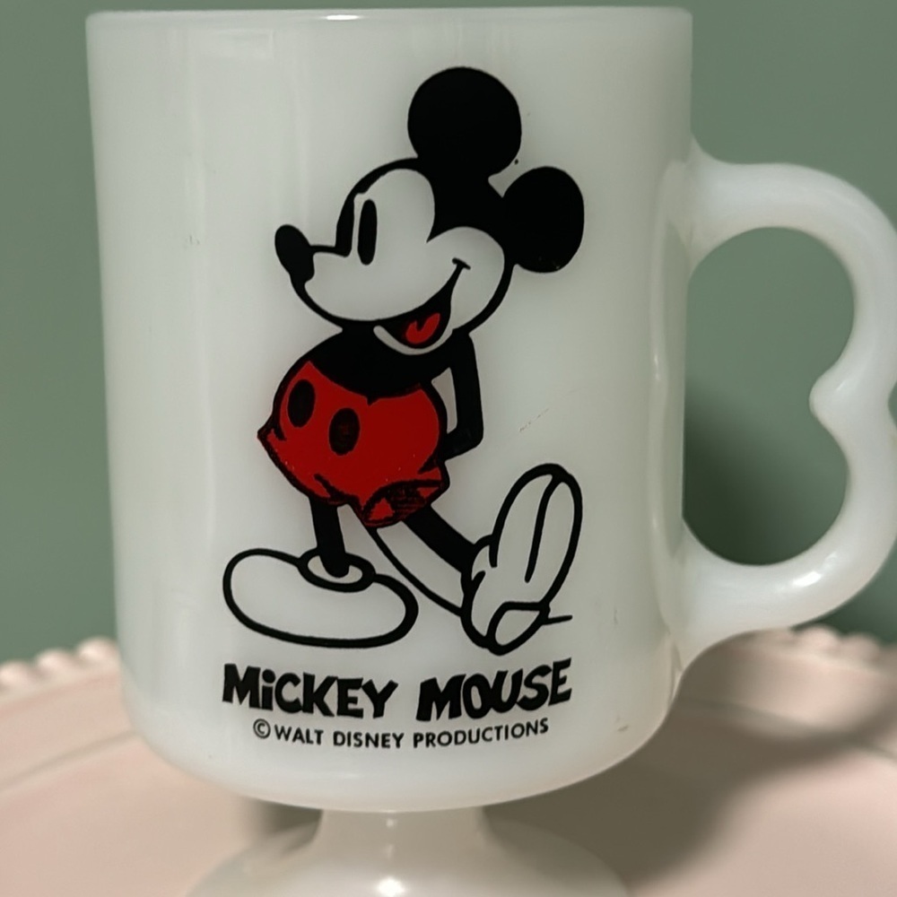 Vintage Disney Mickey Mouse milk glass mug - Picture 2 of 5